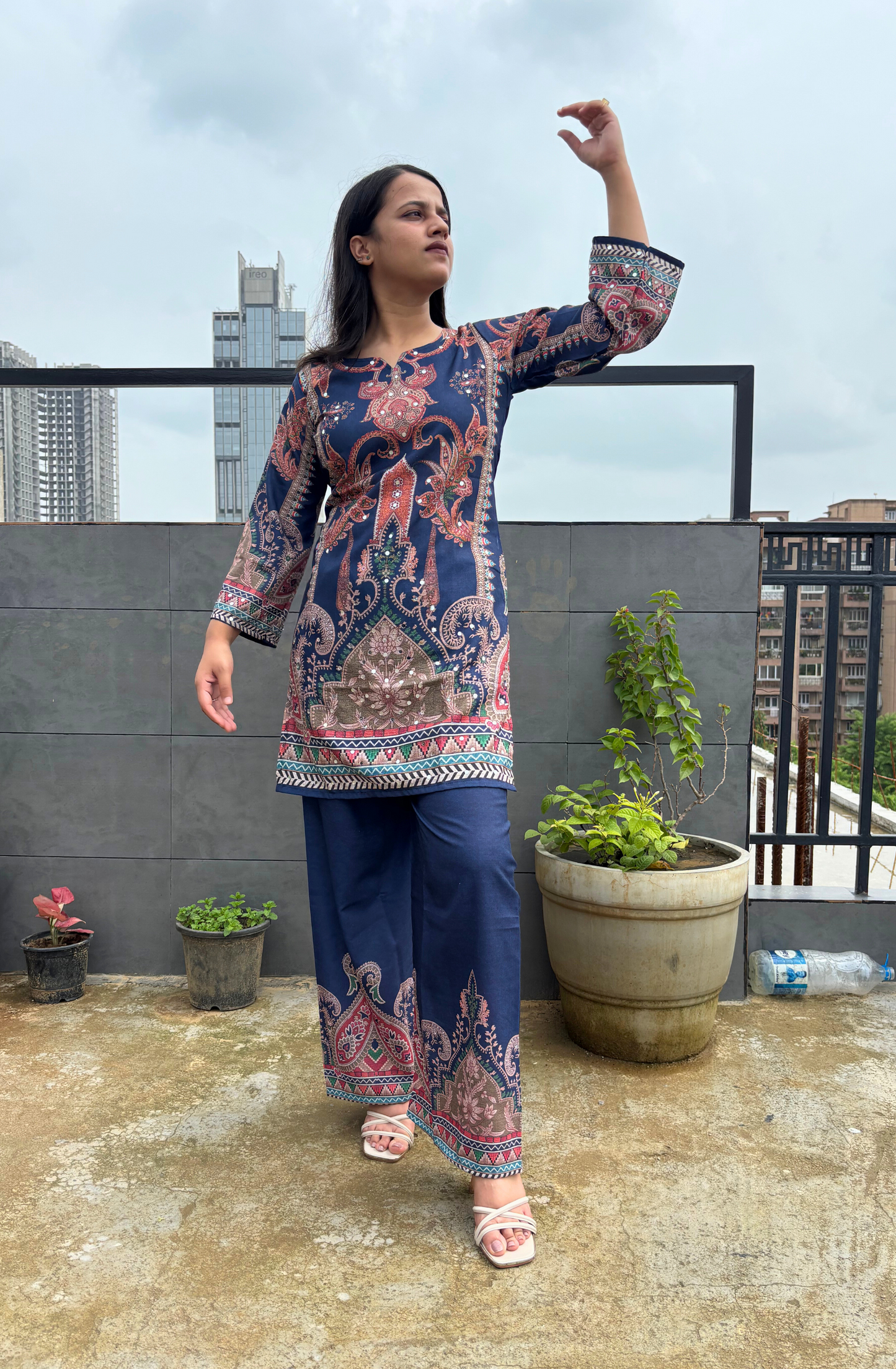 Blue Loom Festive Kurta Set
