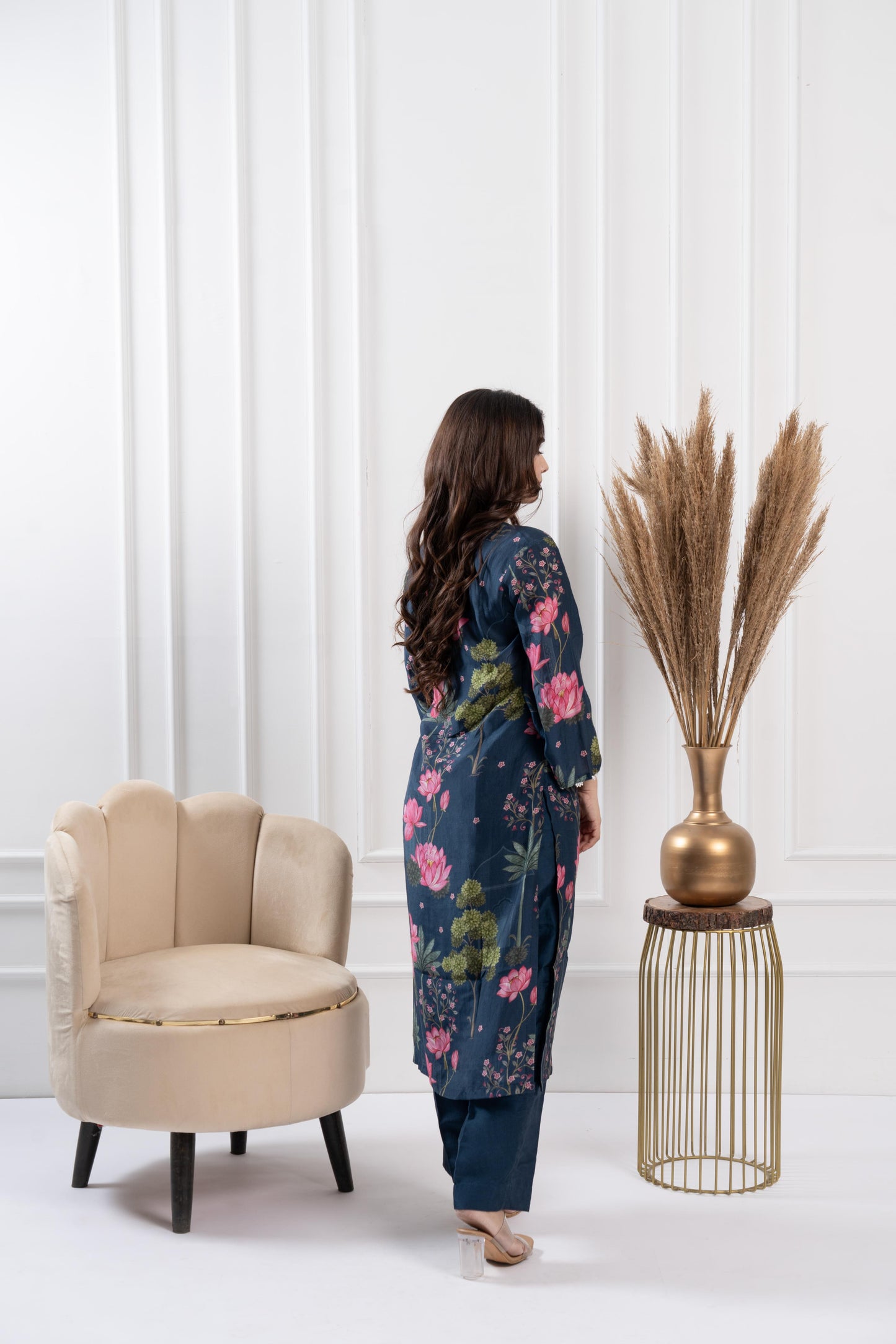 Sapphire Glass Neck Kurta Set