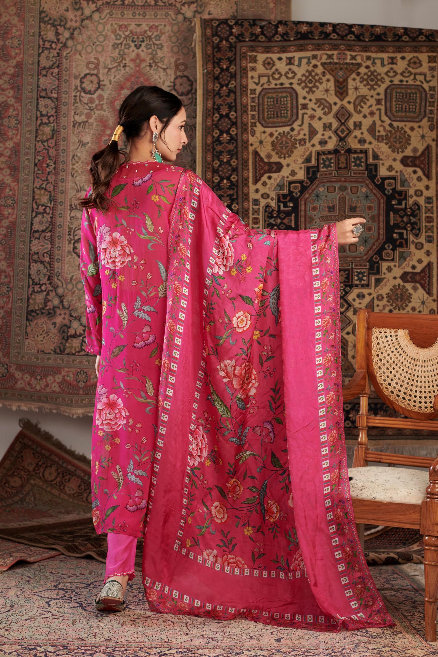 Gulzar Hot Pink Kurta Set