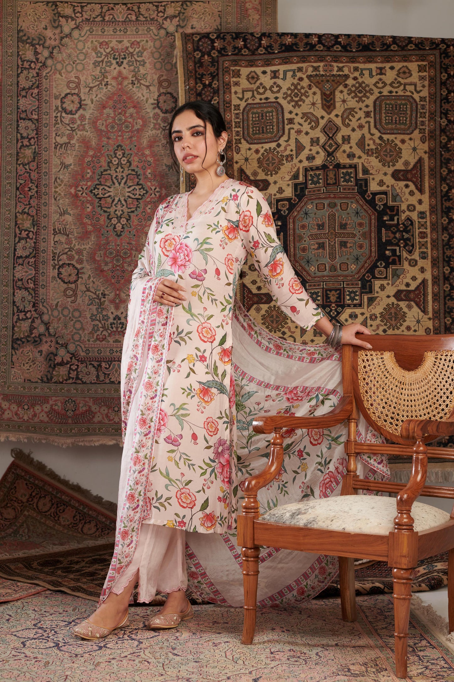 Gulzar Ivory Kurta Set