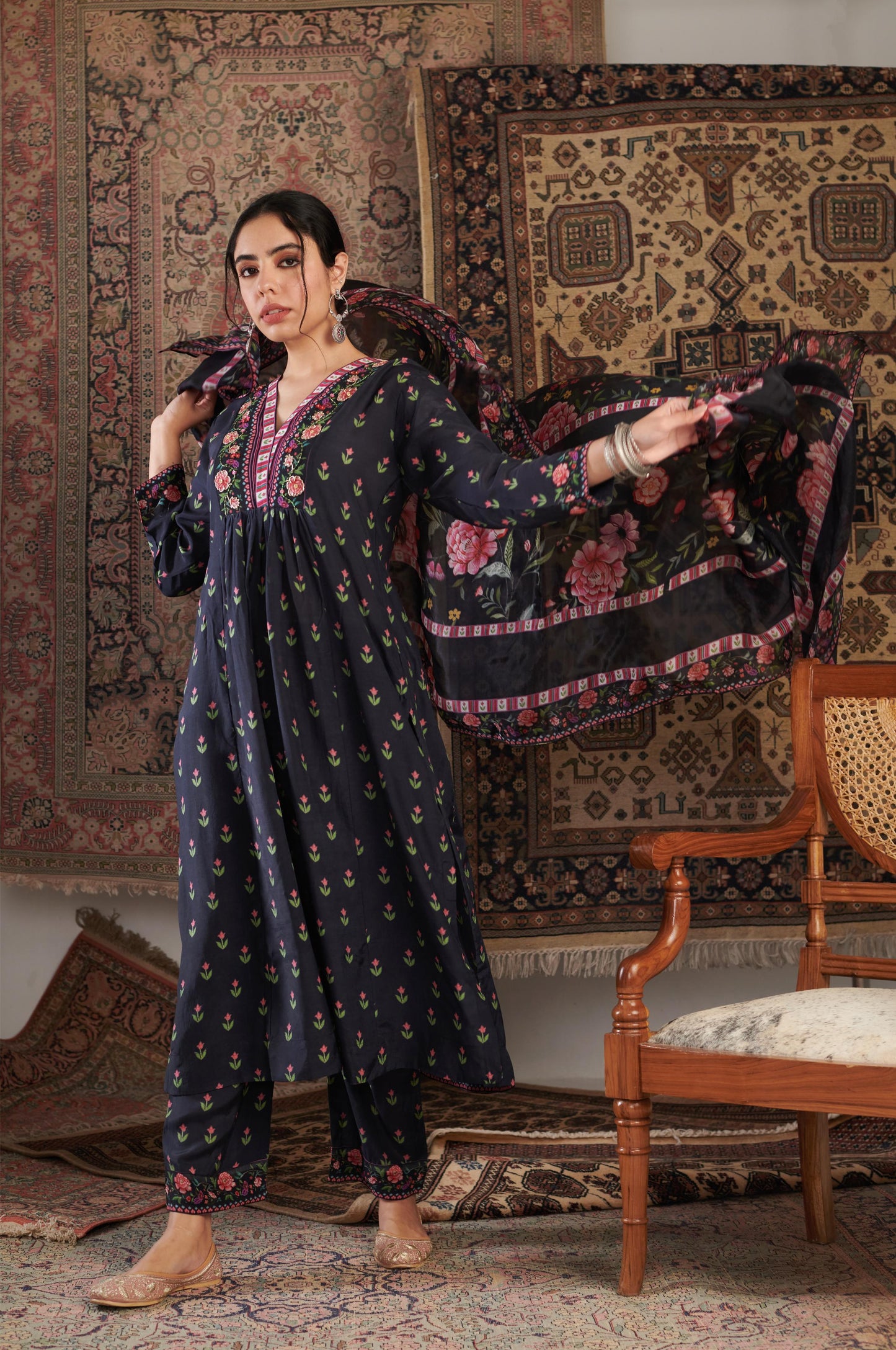 Gulzar Embroidered Black Kurta Set