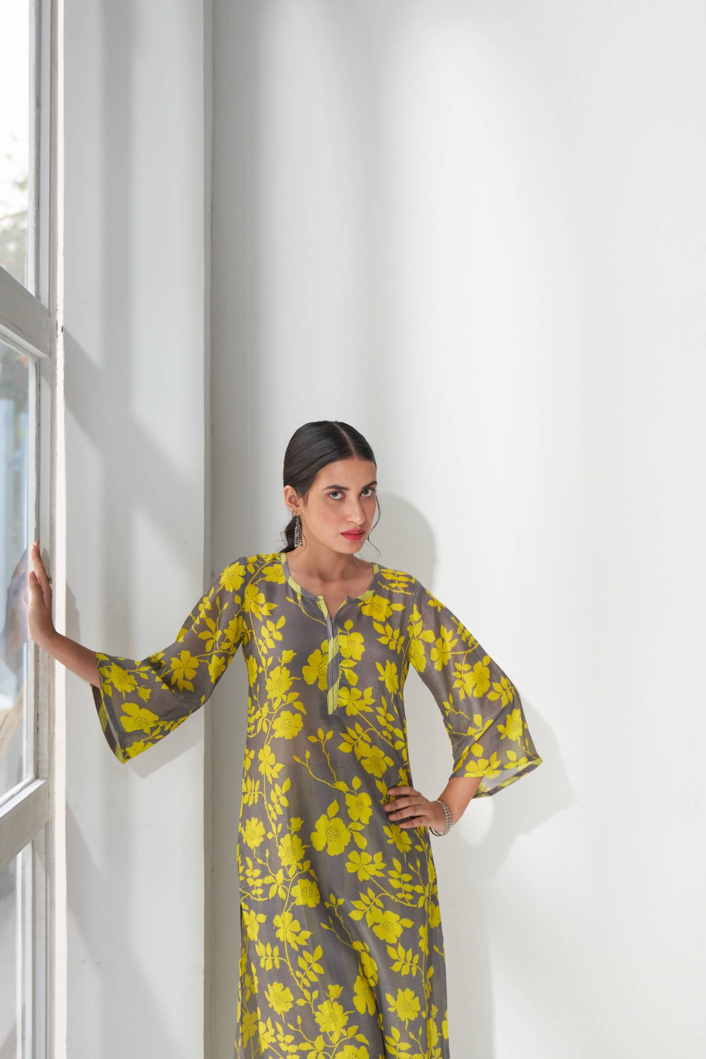 Rangrez Grey Kurta Set